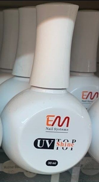 تاپ em